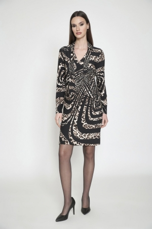  ANIMAL LINE PRINT