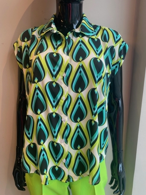  BLACK CONE PRINT